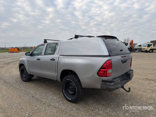 Toyota Hilux Pickup - Pick-up: slika Toyota Hilux Pickup - Pick-up Toyota Hilux Pickup - Pick-up: slika Toyota Hilux Pickup - Pick-up