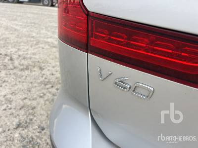 Automobil VOLVO V60 SW D3 GEARTRONIC BUSINESS 2.0 150CV: slika Automobil VOLVO V60 SW D3 GEARTRONIC BUSINESS 2.0 150CV