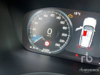 Automobil VOLVO V60 SW D3 GEARTRONIC BUSINESS 2.0 150CV: slika Automobil VOLVO V60 SW D3 GEARTRONIC BUSINESS 2.0 150CV