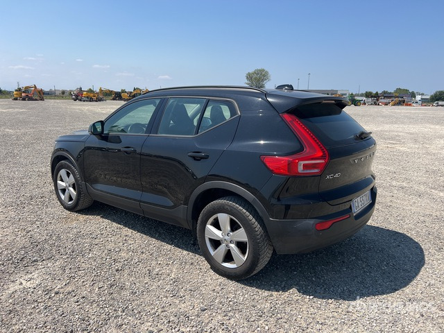 Volvo XC40 SUV - SUV: slika Volvo XC40 SUV - SUV Volvo XC40 SUV - SUV: slika Volvo XC40 SUV - SUV