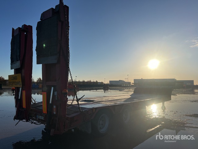 2002 Robuste Kaiser S5703P Tri/A Semi-Remorque Porte-Engin ... Lowboy Trailer - Poluprikolica s niskim utovarivačem: slika 2002 Robuste Kaiser S5703P Tri/A Semi-Remorque Porte-Engin ... Lowboy Trailer - Poluprikolica s niskim utovarivačem 2002 Robuste Kaiser S5703P Tri/A Semi-Remorque Porte-Engin ... Lowboy Trailer - Poluprikolica s niskim utovarivačem: slika 2002 Robuste Kaiser S5703P Tri/A Semi-Remorque Porte-Engin ... Lowboy Trailer - Poluprikolica s niskim utovarivačem
