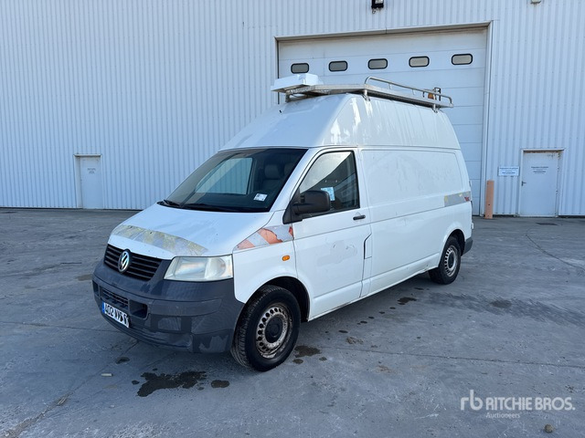 2006 Volkswagen Transporter TDI 4 Motion Vehicule Utilitaire Cargo Van - Furgon: slika 2006 Volkswagen Transporter TDI 4 Motion Vehicule Utilitaire Cargo Van - Furgon 2006 Volkswagen Transporter TDI 4 Motion Vehicule Utilitaire Cargo Van - Furgon: slika 2006 Volkswagen Transporter TDI 4 Motion Vehicule Utilitaire Cargo Van - Furgon