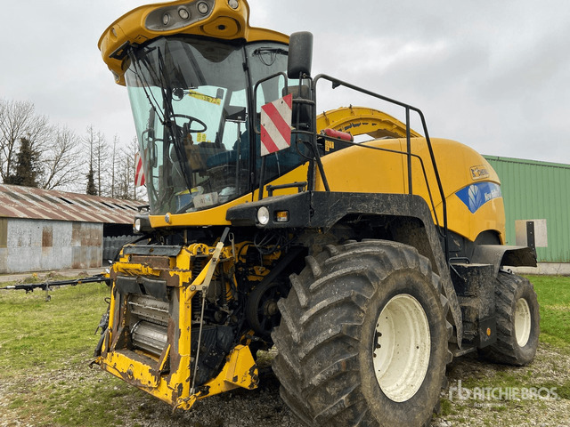 2008 New Holland FR9040 2WD Ensileuse Forage Harvester - Silažni kombajn: slika 2008 New Holland FR9040 2WD Ensileuse Forage Harvester - Silažni kombajn 2008 New Holland FR9040 2WD Ensileuse Forage Harvester - Silažni kombajn: slika 2008 New Holland FR9040 2WD Ensileuse Forage Harvester - Silažni kombajn