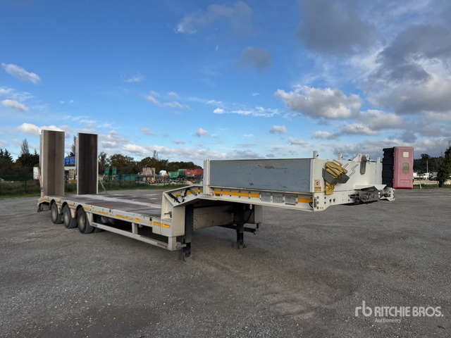 2012 Faymonville Multimax Tri/A Semi-Remorque Porte-Engin ... Lowboy Trailer - Prikolica s niskim utovarivačem: slika 2012 Faymonville Multimax Tri/A Semi-Remorque Porte-Engin ... Lowboy Trailer - Prikolica s niskim utovarivačem 2012 Faymonville Multimax Tri/A Semi-Remorque Porte-Engin ... Lowboy Trailer - Prikolica s niskim utovarivačem: slika 2012 Faymonville Multimax Tri/A Semi-Remorque Porte-Engin ... Lowboy Trailer - Prikolica s niskim utovarivačem