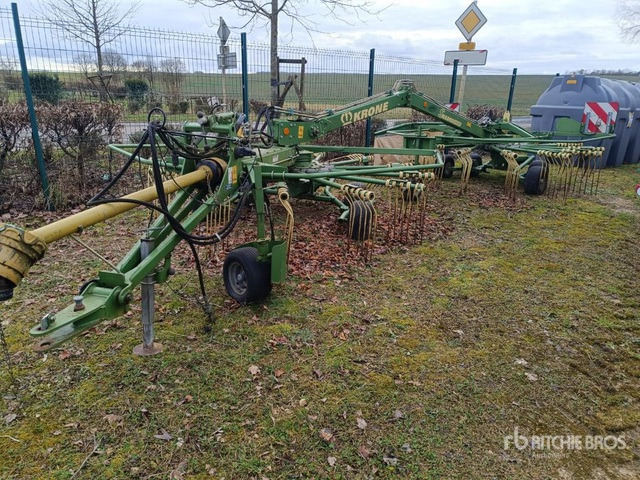 2012 Krone Swadro 710 7.10 m 2 Rotor Andaineur Hay Rake - Malčer: slika 2012 Krone Swadro 710 7.10 m 2 Rotor Andaineur Hay Rake - Malčer 2012 Krone Swadro 710 7.10 m 2 Rotor Andaineur Hay Rake - Malčer: slika 2012 Krone Swadro 710 7.10 m 2 Rotor Andaineur Hay Rake - Malčer