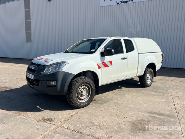 2013 Isuzu D-Max 4x4 Crew Cab Pickup - Pick-up: slika 2013 Isuzu D-Max 4x4 Crew Cab Pickup - Pick-up 2013 Isuzu D-Max 4x4 Crew Cab Pickup - Pick-up: slika 2013 Isuzu D-Max 4x4 Crew Cab Pickup - Pick-up