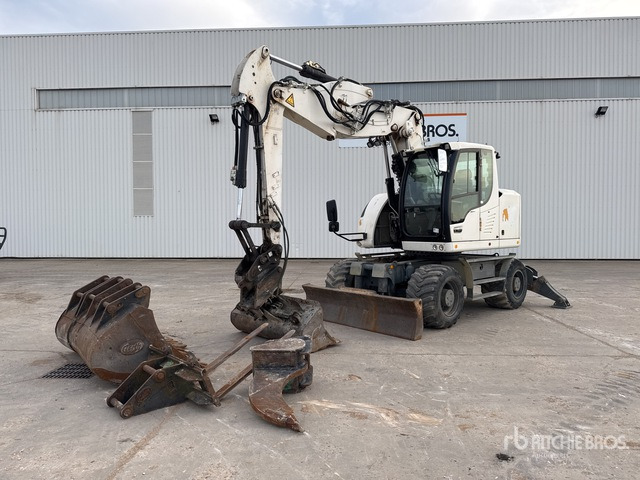 2013 Liebherr A914 Compact Pelle Sur Pneus Wheel Excavator - Bager na kotačima: slika 2013 Liebherr A914 Compact Pelle Sur Pneus Wheel Excavator - Bager na kotačima 2013 Liebherr A914 Compact Pelle Sur Pneus Wheel Excavator - Bager na kotačima: slika 2013 Liebherr A914 Compact Pelle Sur Pneus Wheel Excavator - Bager na kotačima