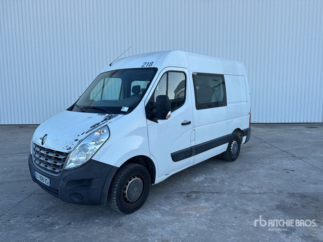 2013 Renault Master Vehicule Utilitaire Cargo Van - Furgon, Dostavno vozilo s dvostrukom kabinom: slika 2013 Renault Master Vehicule Utilitaire Cargo Van - Furgon, Dostavno vozilo s dvostrukom kabinom 2013 Renault Master Vehicule Utilitaire Cargo Van - Furgon, Dostavno vozilo s dvostrukom kabinom: slika 2013 Renault Master Vehicule Utilitaire Cargo Van - Furgon, Dostavno vozilo s dvostrukom kabinom