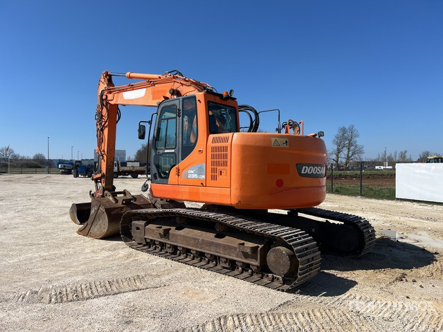 2014 Doosan DX235 LCR Pelle Sur Chenilles Tracked Excavator - Bager gusjeničar: slika 2014 Doosan DX235 LCR Pelle Sur Chenilles Tracked Excavator - Bager gusjeničar 2014 Doosan DX235 LCR Pelle Sur Chenilles Tracked Excavator - Bager gusjeničar: slika 2014 Doosan DX235 LCR Pelle Sur Chenilles Tracked Excavator - Bager gusjeničar
