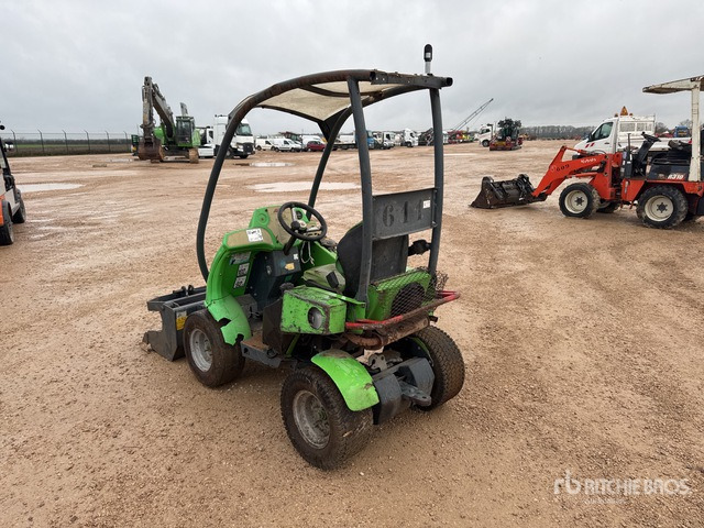 2014 Tecno M220EMNT Chargeuse Compacte (Inoperable) Skid Steer Loader - Mini utovarivač: slika 2014 Tecno M220EMNT Chargeuse Compacte (Inoperable) Skid Steer Loader - Mini utovarivač 2014 Tecno M220EMNT Chargeuse Compacte (Inoperable) Skid Steer Loader - Mini utovarivač: slika 2014 Tecno M220EMNT Chargeuse Compacte (Inoperable) Skid Steer Loader - Mini utovarivač