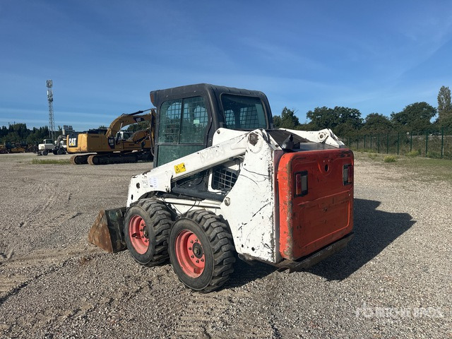 2015 Bobcat S450 Chargeuse Compact Skid Steer Loader - Mini utovarivač: slika  2015 Bobcat S450 Chargeuse Compact Skid Steer Loader - Mini utovarivač 2015 Bobcat S450 Chargeuse Compact Skid Steer Loader - Mini utovarivač: slika  2015 Bobcat S450 Chargeuse Compact Skid Steer Loader - Mini utovarivač