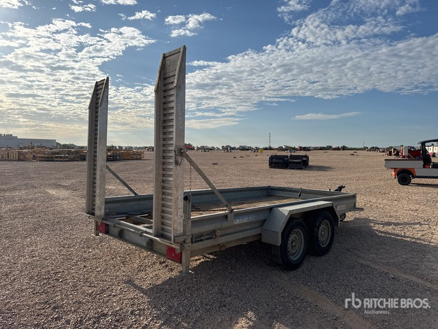 2016 Hubiere H212L14CF T/A Remorque Equipment Trailer - Prikolica s niskim utovarivačem: slika 2016 Hubiere H212L14CF T/A Remorque Equipment Trailer - Prikolica s niskim utovarivačem 2016 Hubiere H212L14CF T/A Remorque Equipment Trailer - Prikolica s niskim utovarivačem: slika 2016 Hubiere H212L14CF T/A Remorque Equipment Trailer - Prikolica s niskim utovarivačem