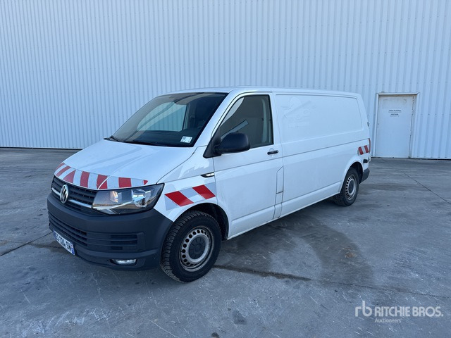 2017 Volkswagen Transporter TDI 4 Motion Vehicule Utilitaire Cargo Van - Mali kombi: slika 2017 Volkswagen Transporter TDI 4 Motion Vehicule Utilitaire Cargo Van - Mali kombi 2017 Volkswagen Transporter TDI 4 Motion Vehicule Utilitaire Cargo Van - Mali kombi: slika 2017 Volkswagen Transporter TDI 4 Motion Vehicule Utilitaire Cargo Van - Mali kombi