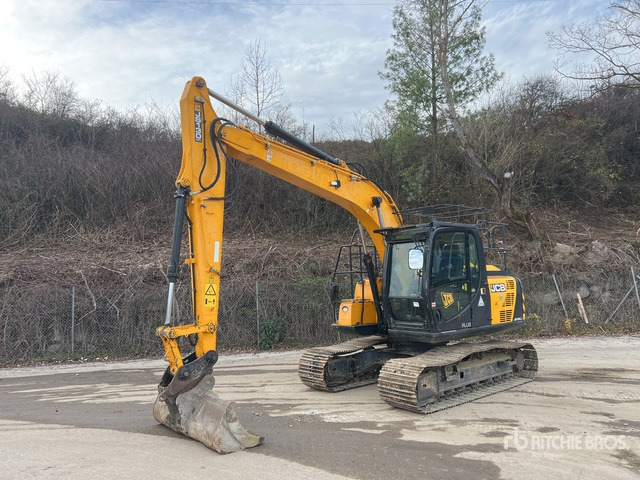 2018 JCB JS130LC 4F Pelle chenille Tracked Excavator - Bager gusjeničar: slika 2018 JCB JS130LC 4F Pelle chenille Tracked Excavator - Bager gusjeničar 2018 JCB JS130LC 4F Pelle chenille Tracked Excavator - Bager gusjeničar: slika 2018 JCB JS130LC 4F Pelle chenille Tracked Excavator - Bager gusjeničar