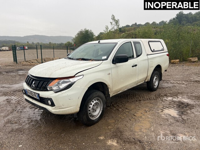 2018 Mitsubishi L200 4x4 Extended Cab (Inoperable) Pickup - Pick-up: slika  2018 Mitsubishi L200 4x4 Extended Cab (Inoperable) Pickup - Pick-up 2018 Mitsubishi L200 4x4 Extended Cab (Inoperable) Pickup - Pick-up: slika  2018 Mitsubishi L200 4x4 Extended Cab (Inoperable) Pickup - Pick-up
