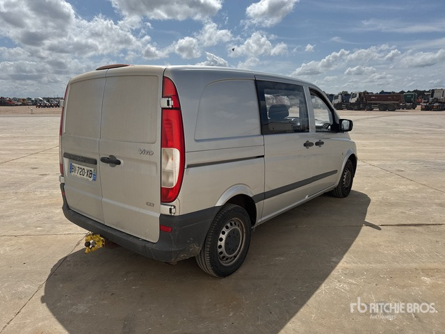 2011 Mercedes-Benz Vito CDI Vehicule Utilitaire Cargo Van - Dostavno vozilo: slika 2011 Mercedes-Benz Vito CDI Vehicule Utilitaire Cargo Van - Dostavno vozilo 2011 Mercedes-Benz Vito CDI Vehicule Utilitaire Cargo Van - Dostavno vozilo: slika 2011 Mercedes-Benz Vito CDI Vehicule Utilitaire Cargo Van - Dostavno vozilo