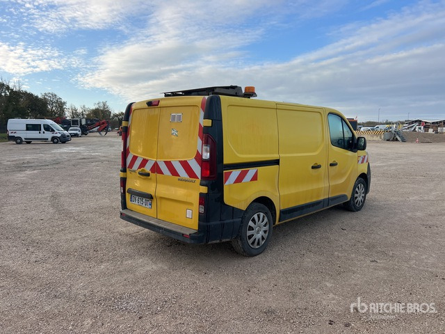 2015 Renault Trafic DCI 115 Vehicule Utilitaire Cargo Van - Dostavno vozilo: slika 2015 Renault Trafic DCI 115 Vehicule Utilitaire Cargo Van - Dostavno vozilo 2015 Renault Trafic DCI 115 Vehicule Utilitaire Cargo Van - Dostavno vozilo: slika 2015 Renault Trafic DCI 115 Vehicule Utilitaire Cargo Van - Dostavno vozilo