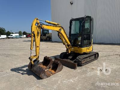 KOMATSU PC26MR-3 Mini-Pelle - Mini bager: slika KOMATSU PC26MR-3 Mini-Pelle - Mini bager KOMATSU PC26MR-3 Mini-Pelle - Mini bager: slika KOMATSU PC26MR-3 Mini-Pelle - Mini bager