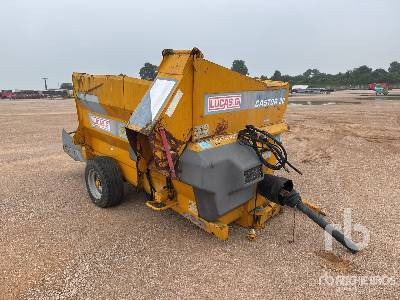 LUCAS.G CASTOR 30 Pailleuse Straw Blowing S/A - Oprema za stoku: slika LUCAS.G CASTOR 30 Pailleuse Straw Blowing S/A - Oprema za stoku LUCAS.G CASTOR 30 Pailleuse Straw Blowing S/A - Oprema za stoku: slika LUCAS.G CASTOR 30 Pailleuse Straw Blowing S/A - Oprema za stoku
