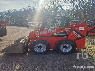 MANITOU 1350R Chargeuse Compacte - Mini utovarivač: slika MANITOU 1350R Chargeuse Compacte - Mini utovarivač MANITOU 1350R Chargeuse Compacte - Mini utovarivač: slika MANITOU 1350R Chargeuse Compacte - Mini utovarivač