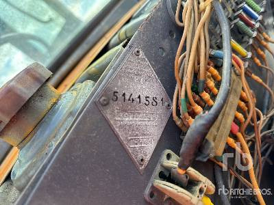 RENAULT 551S Tracteur Agricole - Traktor: slika RENAULT 551S Tracteur Agricole - Traktor RENAULT 551S Tracteur Agricole - Traktor: slika RENAULT 551S Tracteur Agricole - Traktor