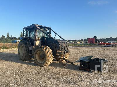 VALTRA T173 Tracteur Agricole (Inoperable) - Traktor: slika VALTRA T173 Tracteur Agricole (Inoperable) - Traktor VALTRA T173 Tracteur Agricole (Inoperable) - Traktor: slika VALTRA T173 Tracteur Agricole (Inoperable) - Traktor