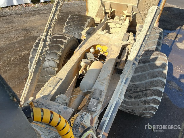 2005 Volvo A30D 6x6 Articulated Dump Truck - Zglobni istovarivač: slika 2005 Volvo A30D 6x6 Articulated Dump Truck - Zglobni istovarivač 2005 Volvo A30D 6x6 Articulated Dump Truck - Zglobni istovarivač: slika 2005 Volvo A30D 6x6 Articulated Dump Truck - Zglobni istovarivač