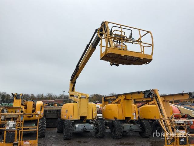 2008 Haulotte HA20PX 4WD Diesel Articulating Boom Lift - Zglobni krak: slika 2008 Haulotte HA20PX 4WD Diesel Articulating Boom Lift - Zglobni krak 2008 Haulotte HA20PX 4WD Diesel Articulating Boom Lift - Zglobni krak: slika 2008 Haulotte HA20PX 4WD Diesel Articulating Boom Lift - Zglobni krak