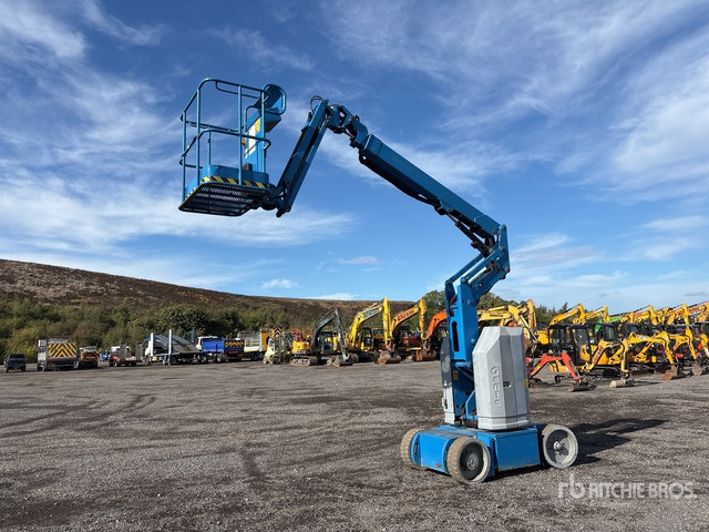 2013 Genie GZ30/20NR 2WD Electric Articulating Boom Lift - Zglobni krak: slika 2013 Genie GZ30/20NR 2WD Electric Articulating Boom Lift - Zglobni krak 2013 Genie GZ30/20NR 2WD Electric Articulating Boom Lift - Zglobni krak: slika 2013 Genie GZ30/20NR 2WD Electric Articulating Boom Lift - Zglobni krak