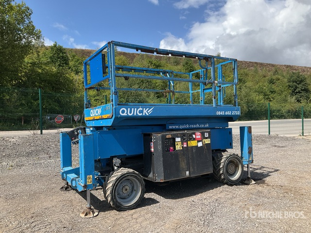 2014 Genie GS2669RT 4x4 Diesel Scissor Lift - Škarasta podizna platforma: slika  2014 Genie GS2669RT 4x4 Diesel Scissor Lift - Škarasta podizna platforma 2014 Genie GS2669RT 4x4 Diesel Scissor Lift - Škarasta podizna platforma: slika  2014 Genie GS2669RT 4x4 Diesel Scissor Lift - Škarasta podizna platforma