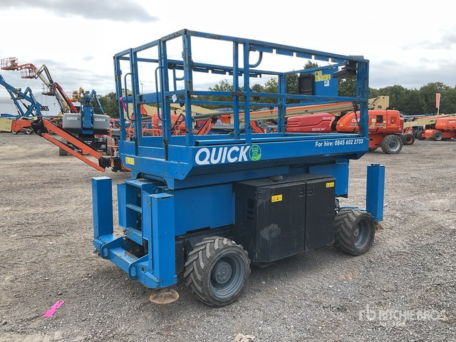 2014 Genie GS2669RT 4x4 Diesel Scissor Lift - Škarasta podizna platforma: slika  2014 Genie GS2669RT 4x4 Diesel Scissor Lift - Škarasta podizna platforma 2014 Genie GS2669RT 4x4 Diesel Scissor Lift - Škarasta podizna platforma: slika  2014 Genie GS2669RT 4x4 Diesel Scissor Lift - Škarasta podizna platforma