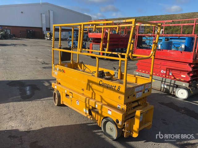 2014 Haulotte COMPACT8 Electric Scissor Lift - Škarasta podizna platforma: slika  2014 Haulotte COMPACT8 Electric Scissor Lift - Škarasta podizna platforma 2014 Haulotte COMPACT8 Electric Scissor Lift - Škarasta podizna platforma: slika  2014 Haulotte COMPACT8 Electric Scissor Lift - Škarasta podizna platforma