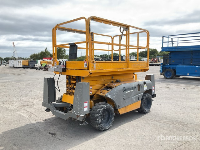 2014 Haulotte Compact 12DX 4x4 Diesel Scissor Lift - Škarasta podizna platforma: slika 2014 Haulotte Compact 12DX 4x4 Diesel Scissor Lift - Škarasta podizna platforma 2014 Haulotte Compact 12DX 4x4 Diesel Scissor Lift - Škarasta podizna platforma: slika 2014 Haulotte Compact 12DX 4x4 Diesel Scissor Lift - Škarasta podizna platforma