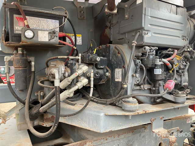 Zglobni krak 2016 Skyjack SJ51AJ 4WD Diesel Articulating Boom Lift: slika Zglobni krak 2016 Skyjack SJ51AJ 4WD Diesel Articulating Boom Lift