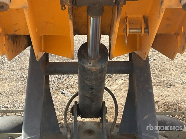 2016 Terex TA6S 6 ton 4x4 Swivel Dumper - Istovarivač: slika 2016 Terex TA6S 6 ton 4x4 Swivel Dumper - Istovarivač 2016 Terex TA6S 6 ton 4x4 Swivel Dumper - Istovarivač: slika 2016 Terex TA6S 6 ton 4x4 Swivel Dumper - Istovarivač