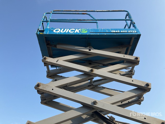 2017 Genie GS4047 Electric Scissor Lift - Škarasta podizna platforma: slika 2017 Genie GS4047 Electric Scissor Lift - Škarasta podizna platforma 2017 Genie GS4047 Electric Scissor Lift - Škarasta podizna platforma: slika 2017 Genie GS4047 Electric Scissor Lift - Škarasta podizna platforma