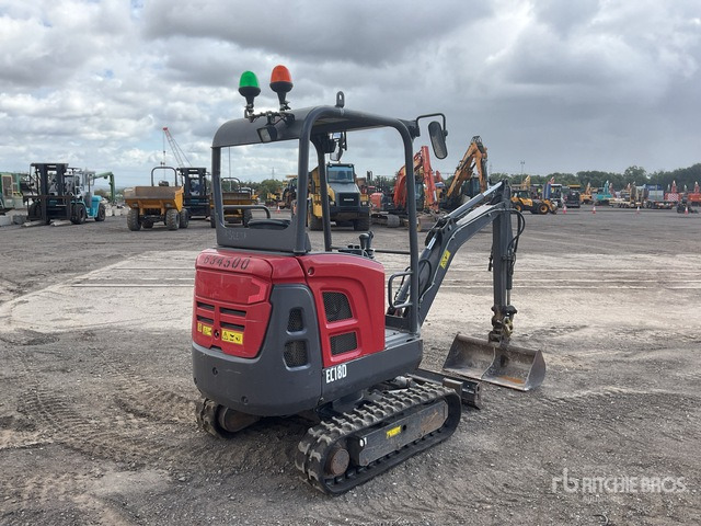 2017 Volvo EC18D Mini Excavator: <6.6t - Mini bager: slika 2017 Volvo EC18D Mini Excavator: <6.6t - Mini bager 2017 Volvo EC18D Mini Excavator: <6.6t - Mini bager: slika 2017 Volvo EC18D Mini Excavator: <6.6t - Mini bager