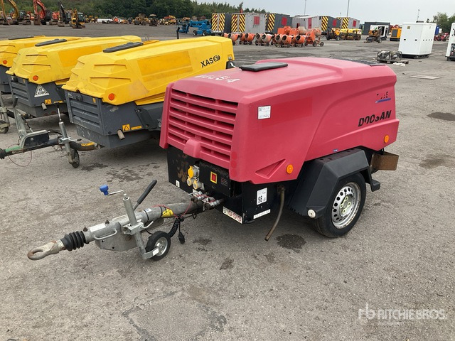 2018 Doosan 7/31E Mobile Air Compressor - Zračni kompresor: slika 2018 Doosan 7/31E Mobile Air Compressor - Zračni kompresor 2018 Doosan 7/31E Mobile Air Compressor - Zračni kompresor: slika 2018 Doosan 7/31E Mobile Air Compressor - Zračni kompresor