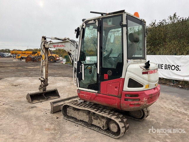 2018 Takeuchi TB230 Mini Excavator: <6.6t - Mini bager: slika 2018 Takeuchi TB230 Mini Excavator: <6.6t - Mini bager 2018 Takeuchi TB230 Mini Excavator: <6.6t - Mini bager: slika 2018 Takeuchi TB230 Mini Excavator: <6.6t - Mini bager