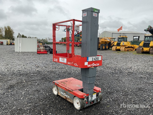 2019 Skyjack SJ16 2019 Skyjack SJ16 Vertical Mast Lift Vertical Mast Lift - Platforma za podizanje stupa u okomitom položaju: slika 2019 Skyjack SJ16 2019 Skyjack SJ16 Vertical Mast Lift Vertical Mast Lift - Platforma za podizanje stupa u okomitom položaju 2019 Skyjack SJ16 2019 Skyjack SJ16 Vertical Mast Lift Vertical Mast Lift - Platforma za podizanje stupa u okomitom položaju: slika 2019 Skyjack SJ16 2019 Skyjack SJ16 Vertical Mast Lift Vertical Mast Lift - Platforma za podizanje stupa u okomitom položaju