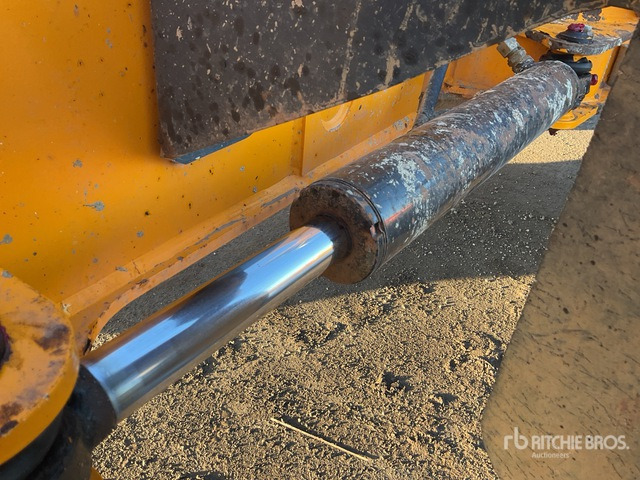 2019 Thwaites MACH2062 6 ton 4x4 Swivel Dumper - Istovarivač: slika 2019 Thwaites MACH2062 6 ton 4x4 Swivel Dumper - Istovarivač 2019 Thwaites MACH2062 6 ton 4x4 Swivel Dumper - Istovarivač: slika 2019 Thwaites MACH2062 6 ton 4x4 Swivel Dumper - Istovarivač