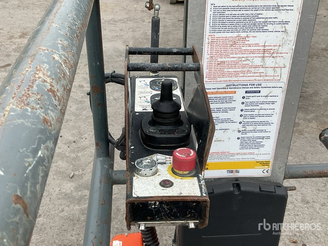 2020 Power Tower Nano SP Plus Vertical Mast Lift - Platforma za podizanje stupa u okomitom položaju: slika 2020 Power Tower Nano SP Plus Vertical Mast Lift - Platforma za podizanje stupa u okomitom položaju 2020 Power Tower Nano SP Plus Vertical Mast Lift - Platforma za podizanje stupa u okomitom položaju: slika 2020 Power Tower Nano SP Plus Vertical Mast Lift - Platforma za podizanje stupa u okomitom položaju