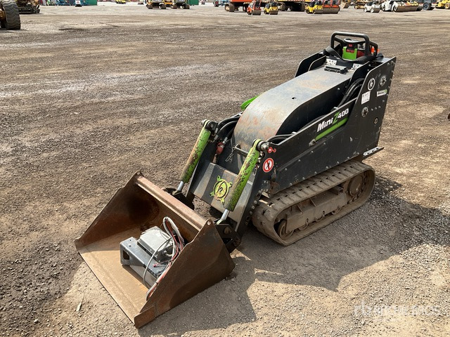 2022 Kovaco Mini Z400 Walk Behind Electric Skid Steer Loader - Mini utovarivač: slika 2022 Kovaco Mini Z400 Walk Behind Electric Skid Steer Loader - Mini utovarivač 2022 Kovaco Mini Z400 Walk Behind Electric Skid Steer Loader - Mini utovarivač: slika 2022 Kovaco Mini Z400 Walk Behind Electric Skid Steer Loader - Mini utovarivač
