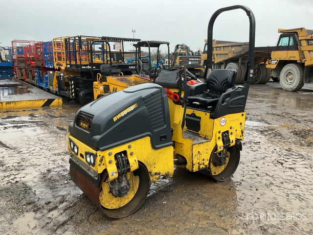 Bomag BW80AD Double Drum Roller - Cestovni valjak: slika Bomag BW80AD Double Drum Roller - Cestovni valjak Bomag BW80AD Double Drum Roller - Cestovni valjak: slika Bomag BW80AD Double Drum Roller - Cestovni valjak