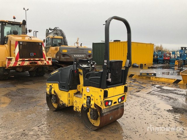 Bomag BW80AD Double Drum Roller - Cestovni valjak: slika Bomag BW80AD Double Drum Roller - Cestovni valjak Bomag BW80AD Double Drum Roller - Cestovni valjak: slika Bomag BW80AD Double Drum Roller - Cestovni valjak