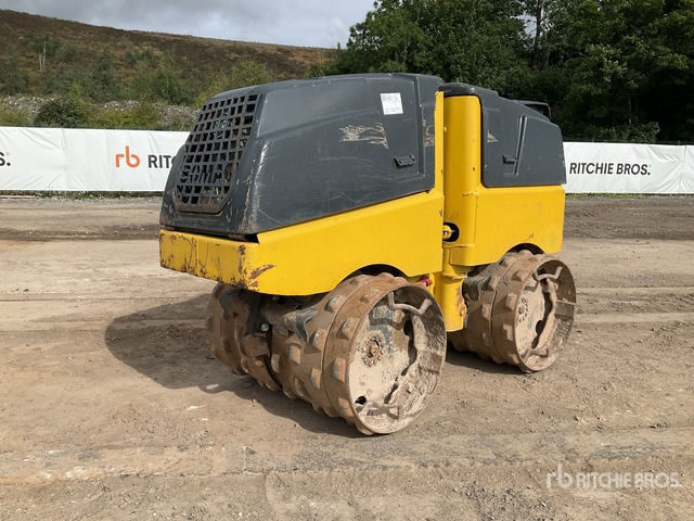 Bomag Trench Compactor - Mini valjak: slika Bomag Trench Compactor - Mini valjak Bomag Trench Compactor - Mini valjak: slika Bomag Trench Compactor - Mini valjak