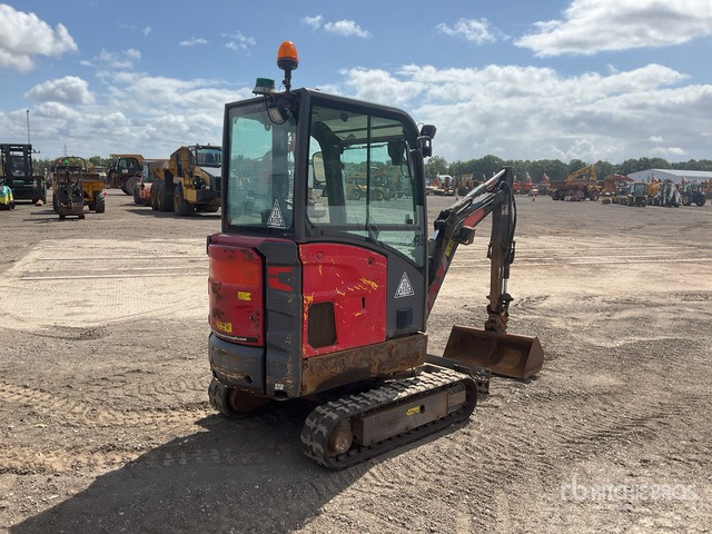 Volvo EC18D Mini Excavator: <6.6t - Mini bager: slika Volvo EC18D Mini Excavator: <6.6t - Mini bager Volvo EC18D Mini Excavator: <6.6t - Mini bager: slika Volvo EC18D Mini Excavator: <6.6t - Mini bager