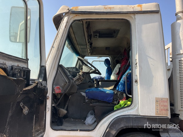 1997 Volvo FH 8x4 Twin-Steer Flatbed Truck - Kamion s otvorenim sandukom: slika 1997 Volvo FH 8x4 Twin-Steer Flatbed Truck - Kamion s otvorenim sandukom 1997 Volvo FH 8x4 Twin-Steer Flatbed Truck - Kamion s otvorenim sandukom: slika 1997 Volvo FH 8x4 Twin-Steer Flatbed Truck - Kamion s otvorenim sandukom