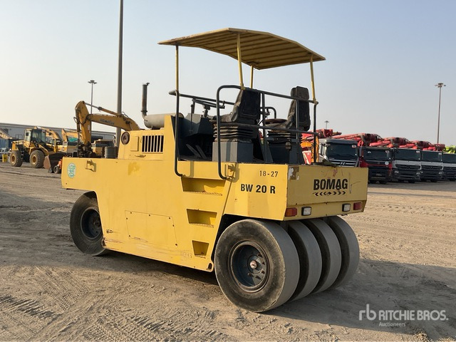 1999 Bomag BW20R 8 Wheel Pneumatic Roller - Malčer: slika 1999 Bomag BW20R 8 Wheel Pneumatic Roller - Malčer 1999 Bomag BW20R 8 Wheel Pneumatic Roller - Malčer: slika 1999 Bomag BW20R 8 Wheel Pneumatic Roller - Malčer