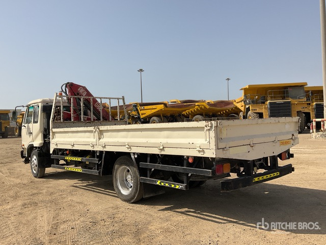 2006 Nissan MK210 2006 HMF 683K1 Knuckle Boom on 4x2 Flatbed Truck with Crane - Kamion s otvorenim sandukom, Kamion s kranom: slika 2006 Nissan MK210 2006 HMF 683K1 Knuckle Boom on 4x2 Flatbed Truck with Crane - Kamion s otvorenim sandukom, Kamion s kranom 2006 Nissan MK210 2006 HMF 683K1 Knuckle Boom on 4x2 Flatbed Truck with Crane - Kamion s otvorenim sandukom, Kamion s kranom: slika 2006 Nissan MK210 2006 HMF 683K1 Knuckle Boom on 4x2 Flatbed Truck with Crane - Kamion s otvorenim sandukom, Kamion s kranom
